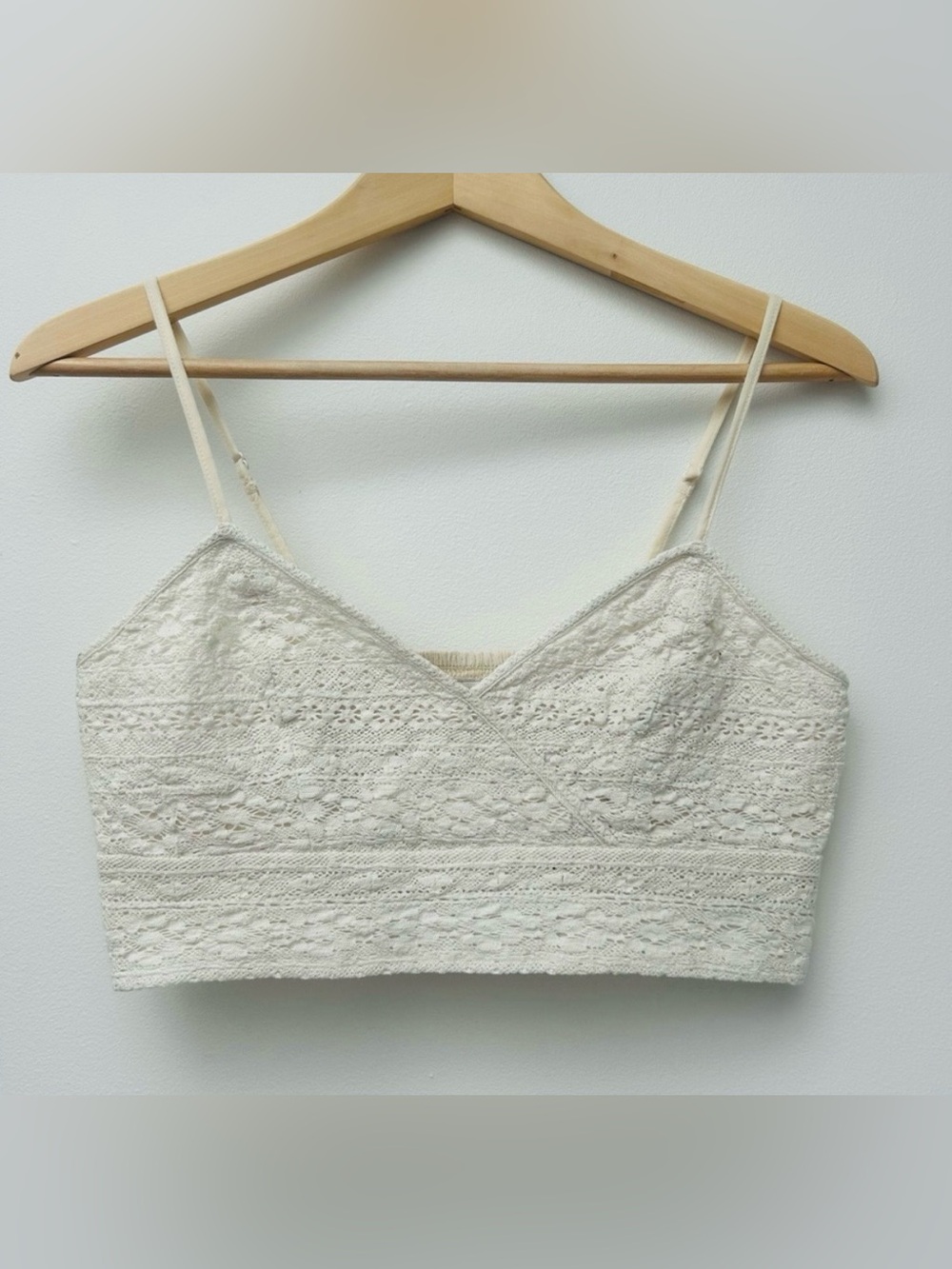 American Eagle Outfitters Ivory Lace Crop Tank Bralette Festival S